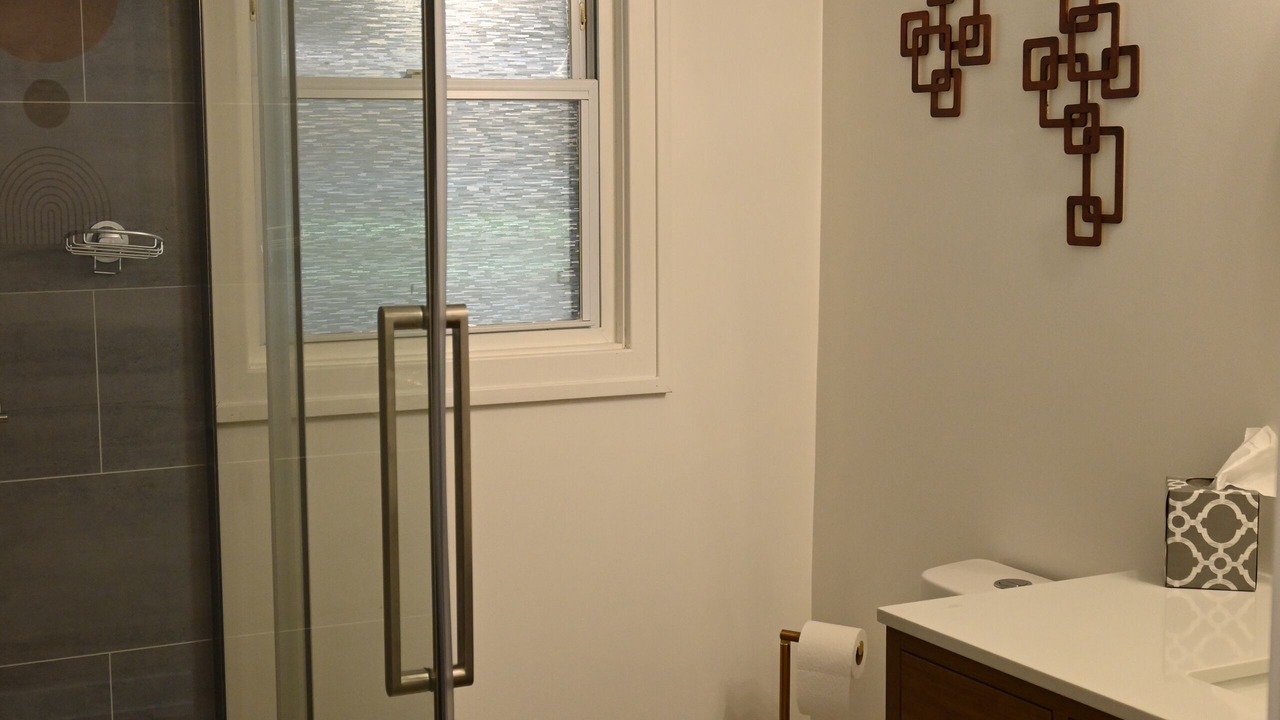 Photo of Bathroom in Lakeside