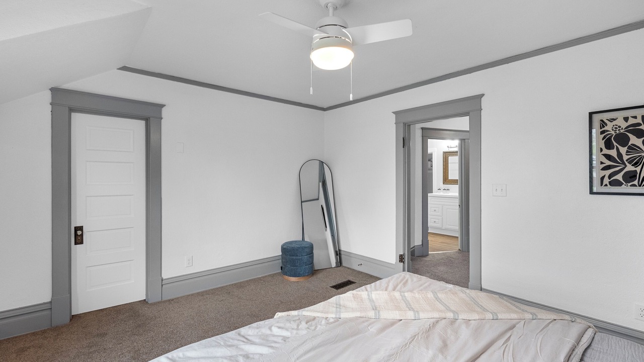 Photo of Bedroom in Lake Geneva