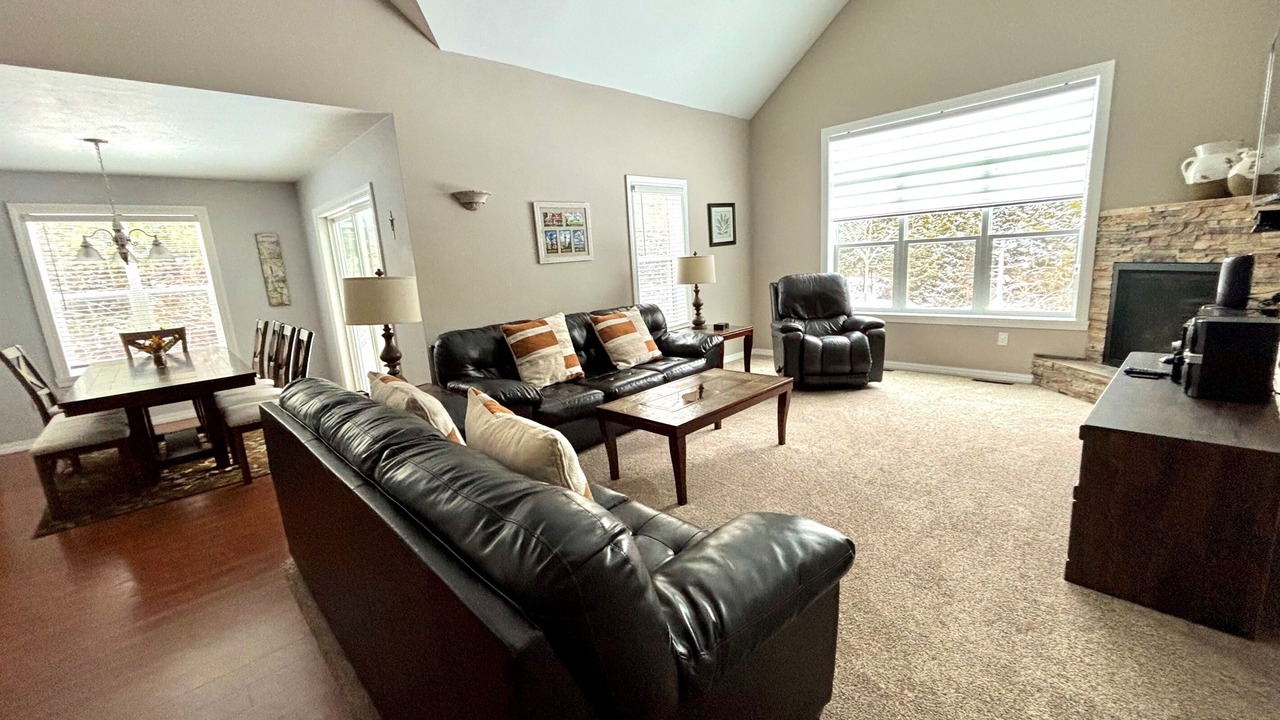 Photo of Livingroom in Fish Creek