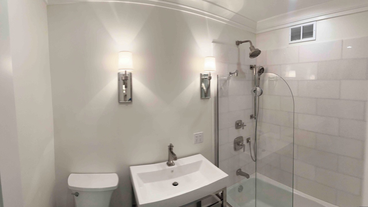Photo of Bathroom in Yankee Hill