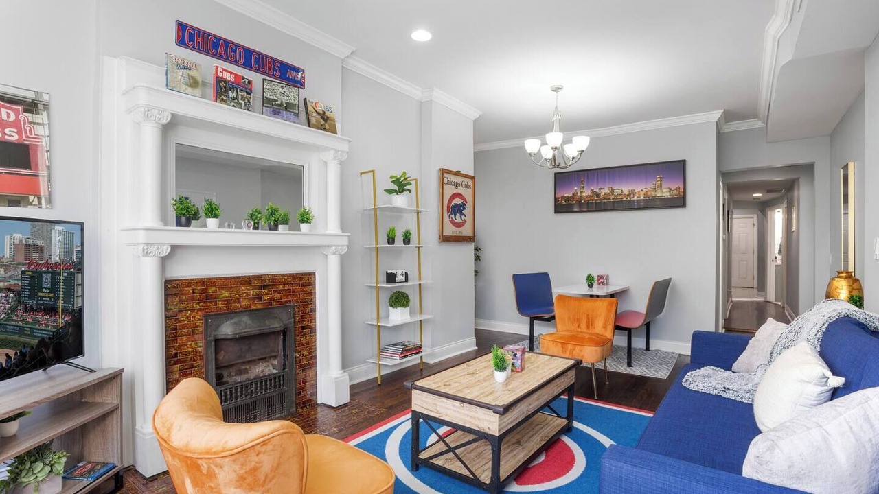 Photo of Livingroom in Lakeview