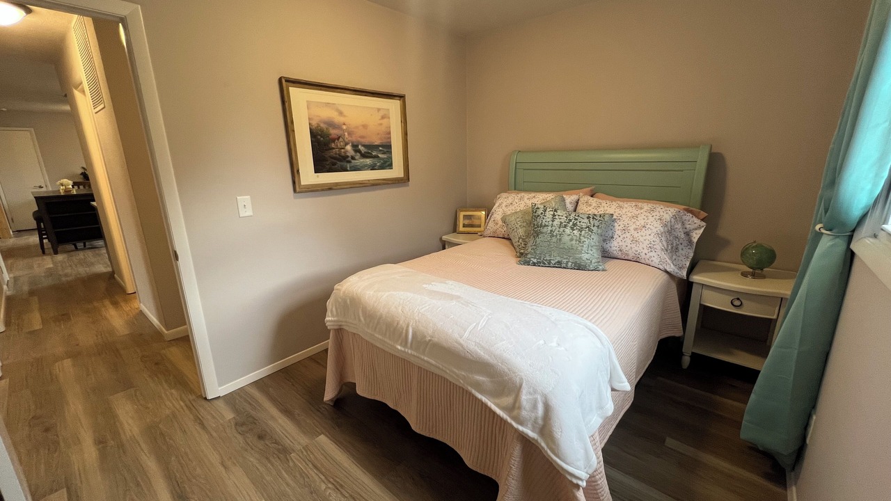 Photo of Bedroom in Eureka