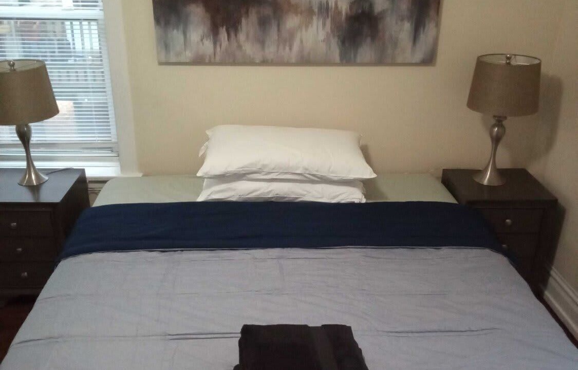 Photo of Bedroom in Edgewater Beach