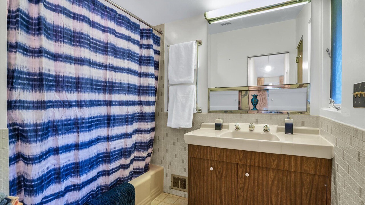 Photo of Bathroom in Urbana