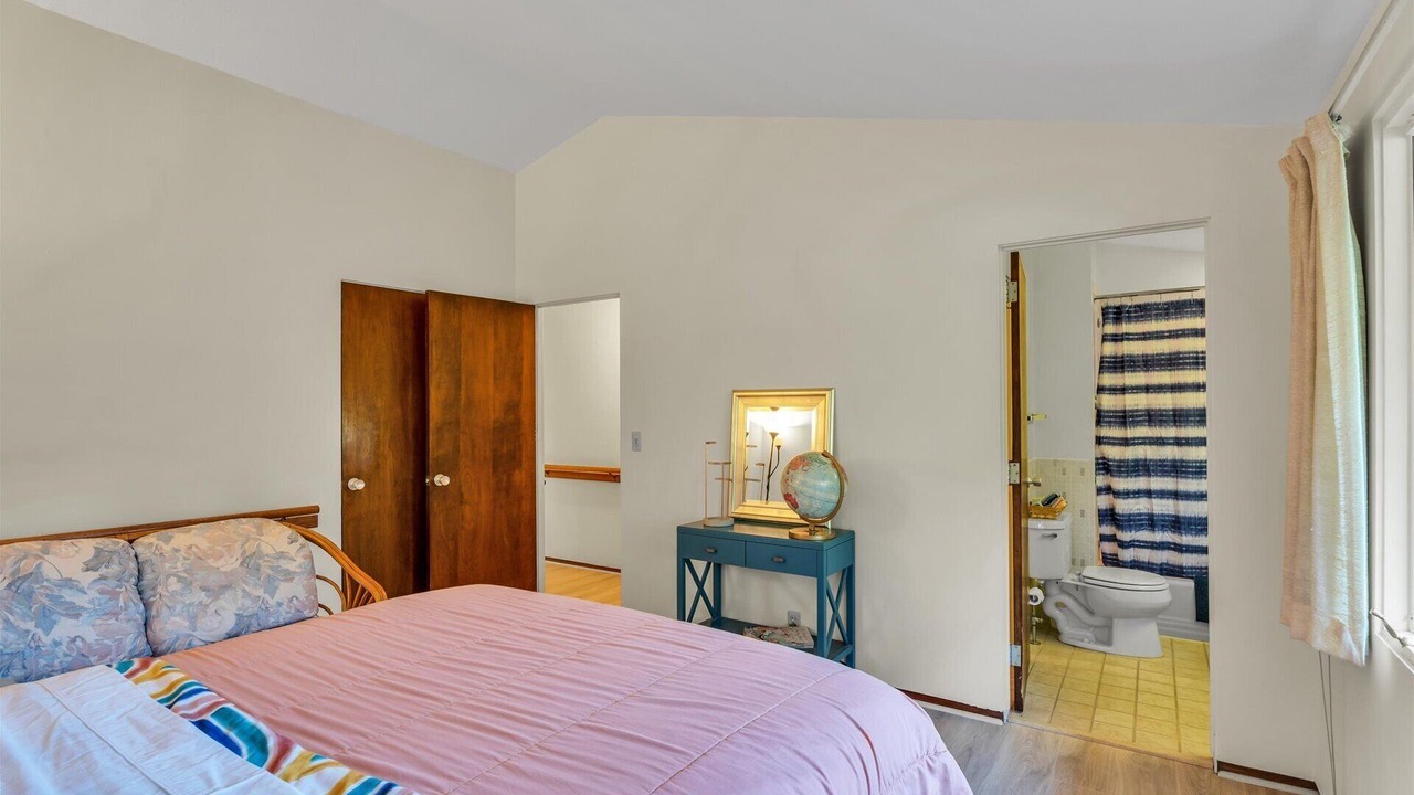 Photo of Bedroom in Urbana