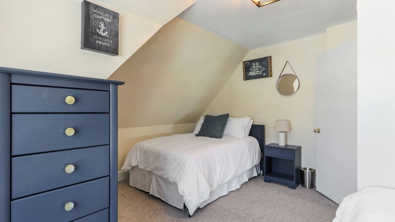Photo of Bedroom in Lake Geneva