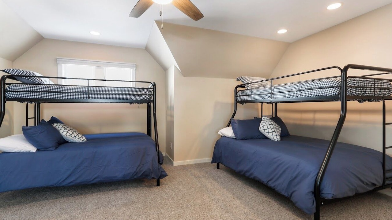 Photo of Bedroom in Lake Geneva