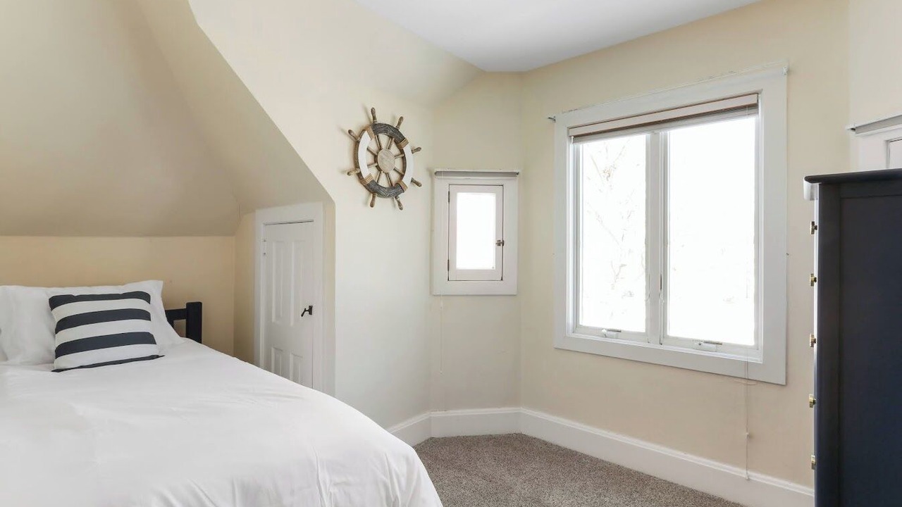 Photo of Bedroom in Lake Geneva