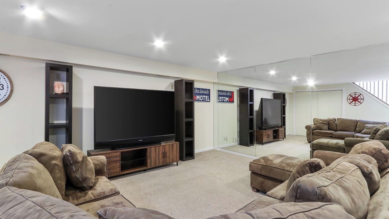 Photo of Livingroom in Lake Geneva