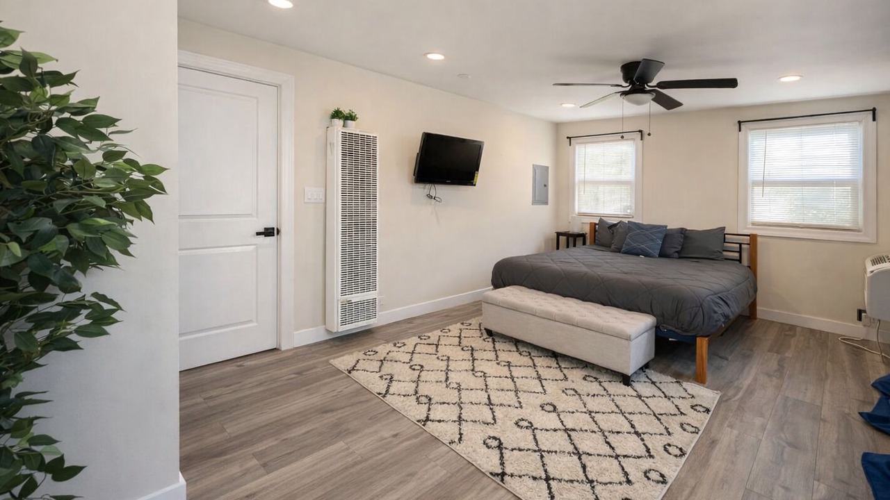 Photo of Bedroom in Skokie