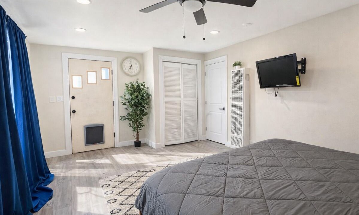 Photo of Bedroom in Skokie