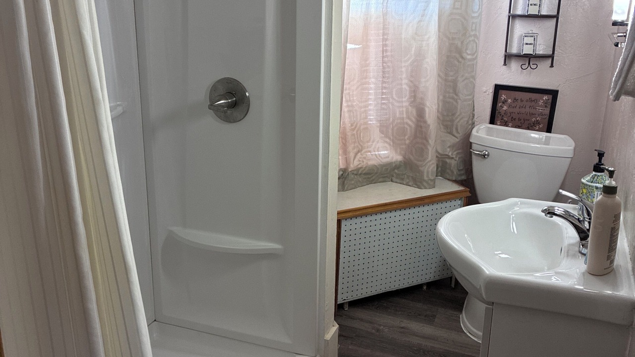 Photo of Bathroom in Algoma