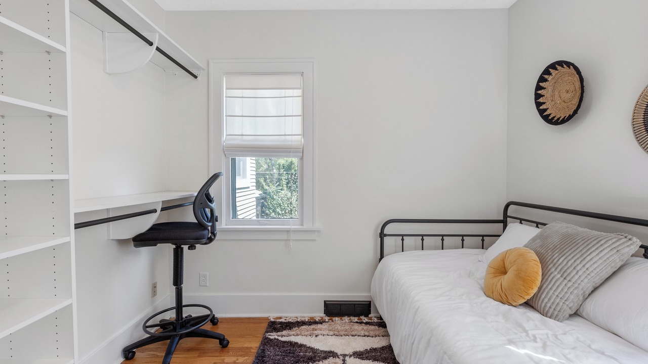 Photo of Bedroom in Medical Center