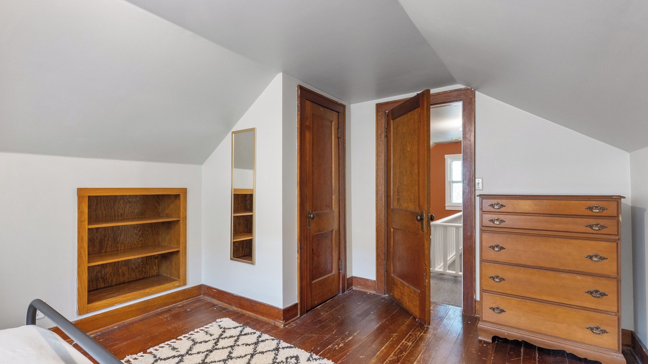 Photo of Bedroom in Medical Center