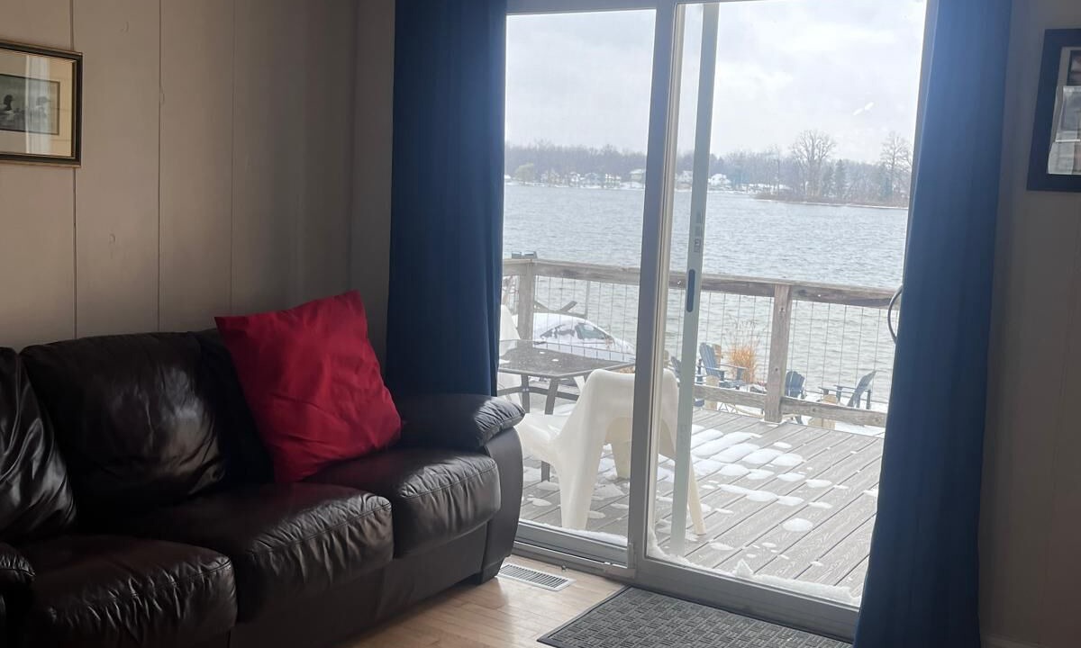 Photo of Livingroom in Sand Creek