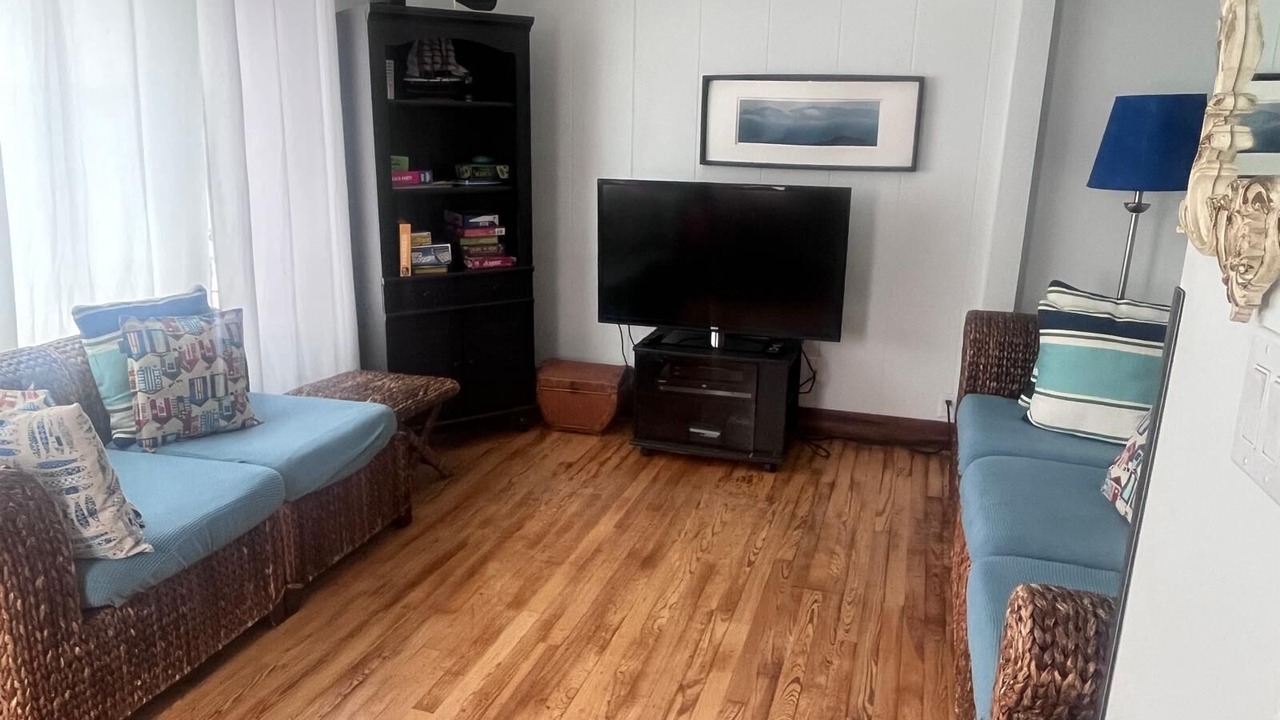 Photo of Livingroom in Sand Creek