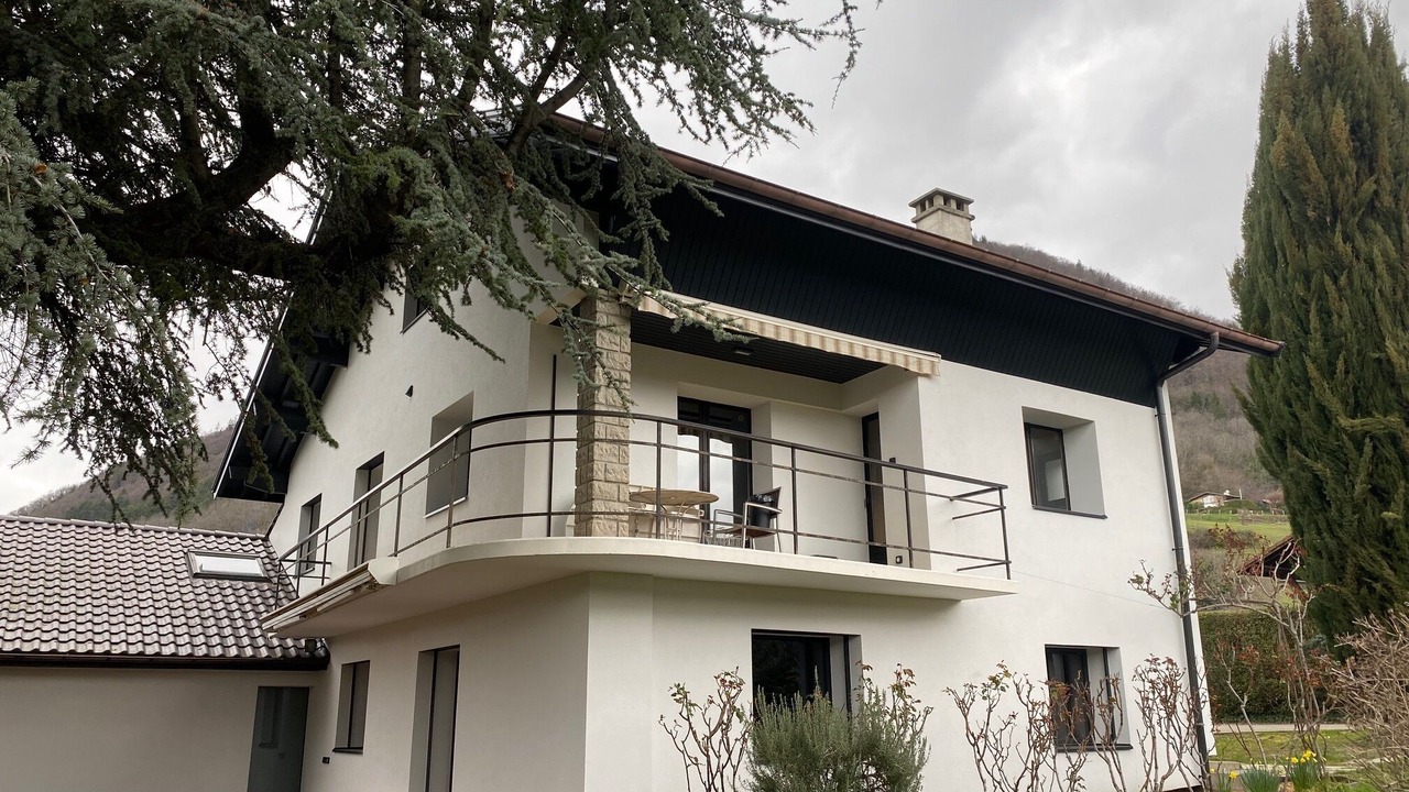 Photo of Outdoor in Menthon-Saint-Bernard