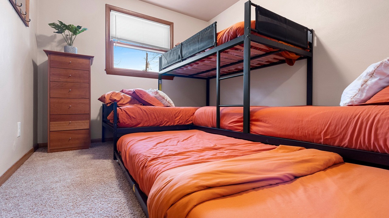Photo of Bedroom in Ashwaubenon