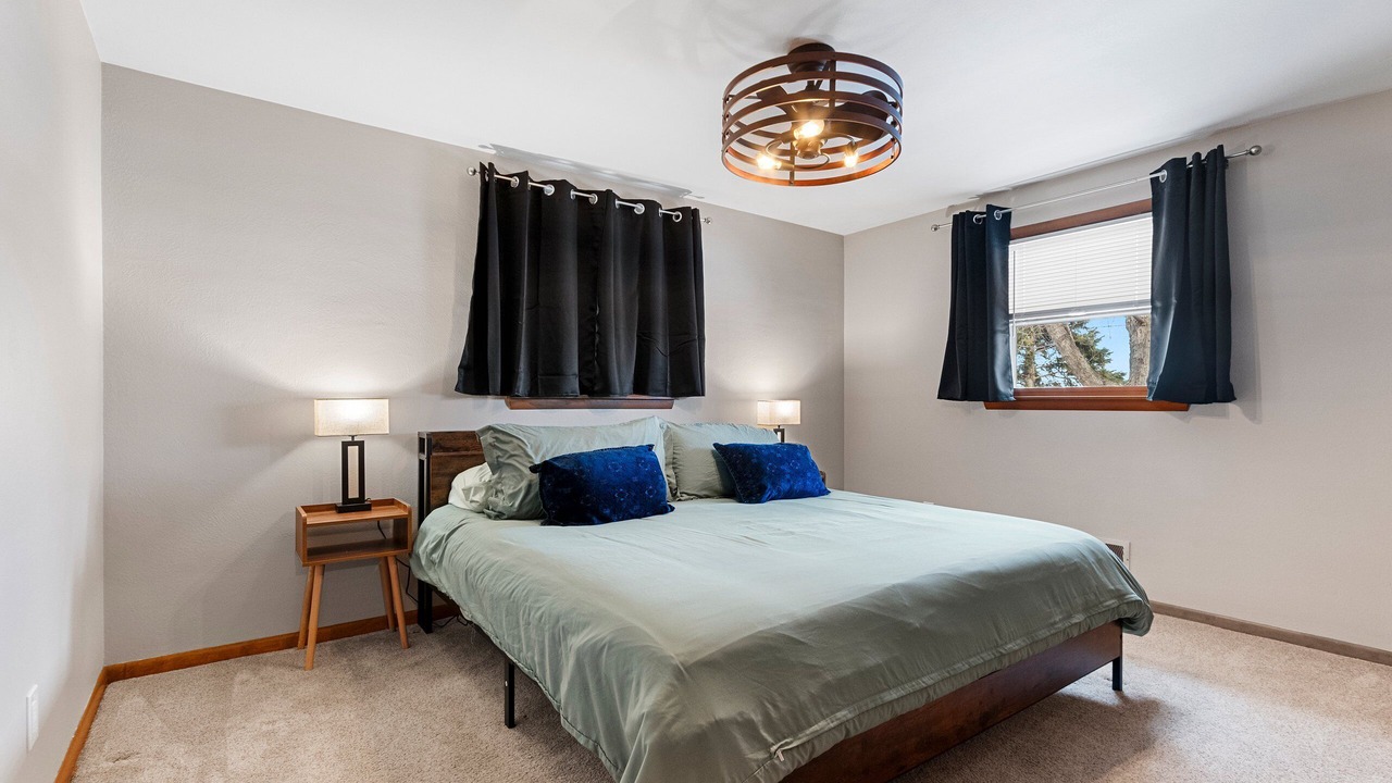 Photo of Bedroom in Ashwaubenon