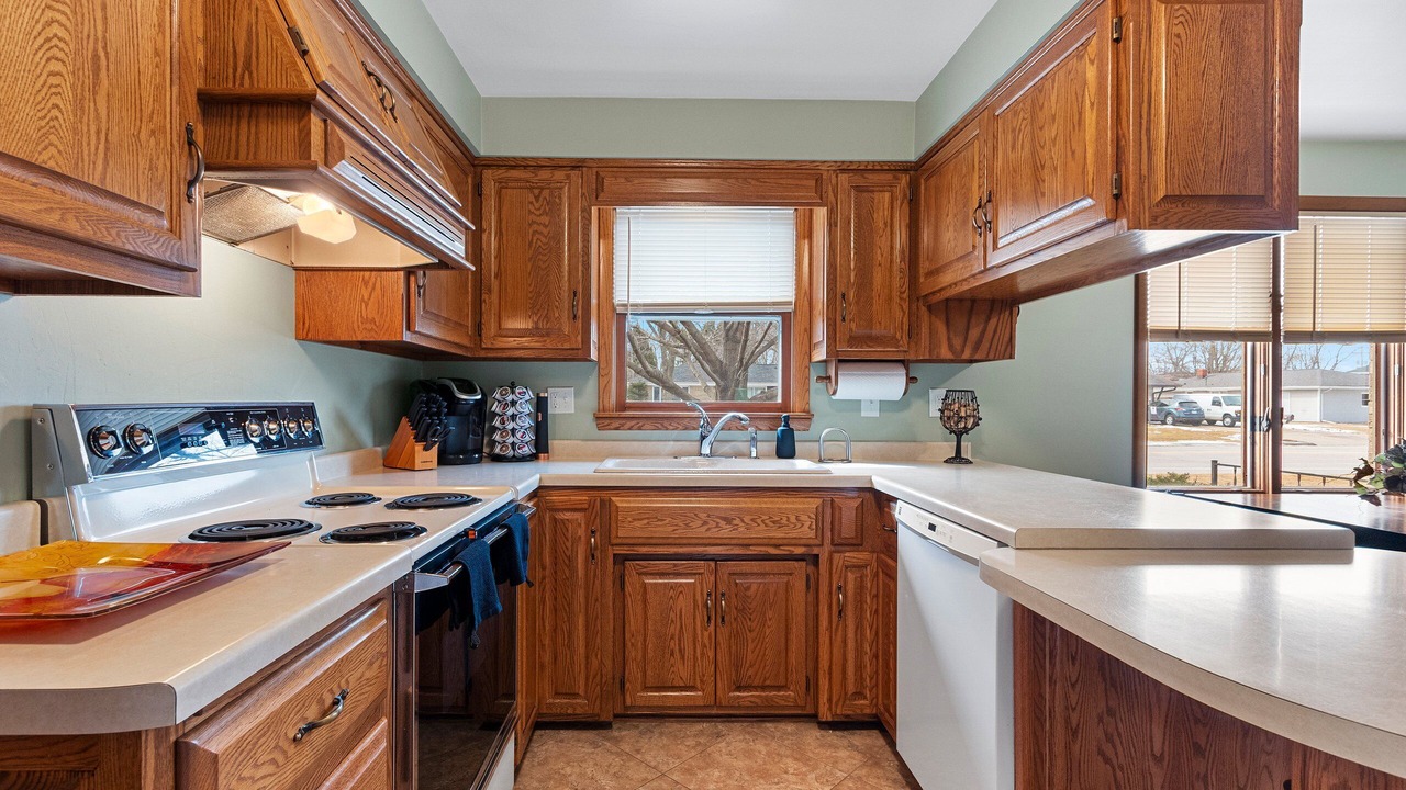 Photo of Kitchen in Ashwaubenon
