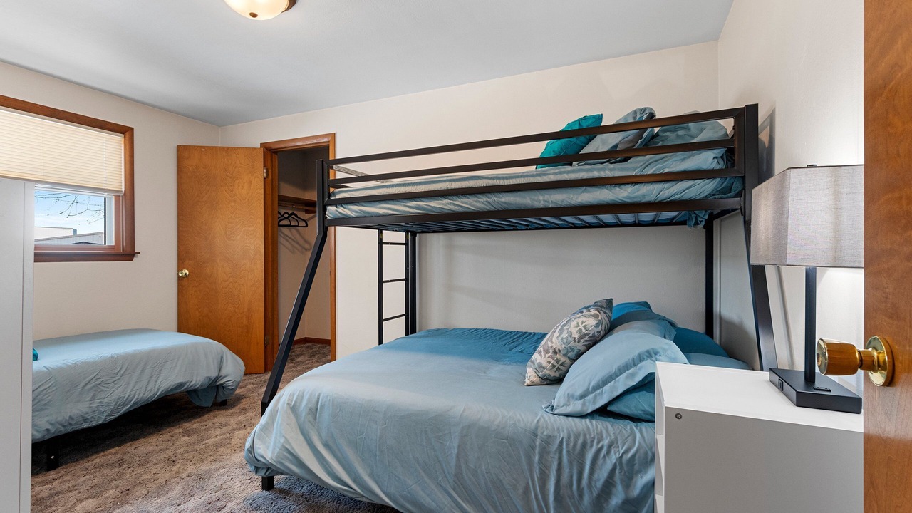 Photo of Bedroom in Ashwaubenon