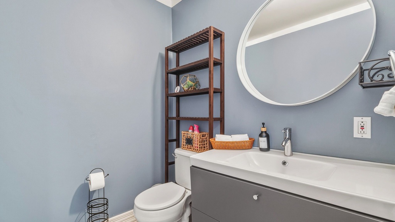Photo of Bathroom in Burbank
