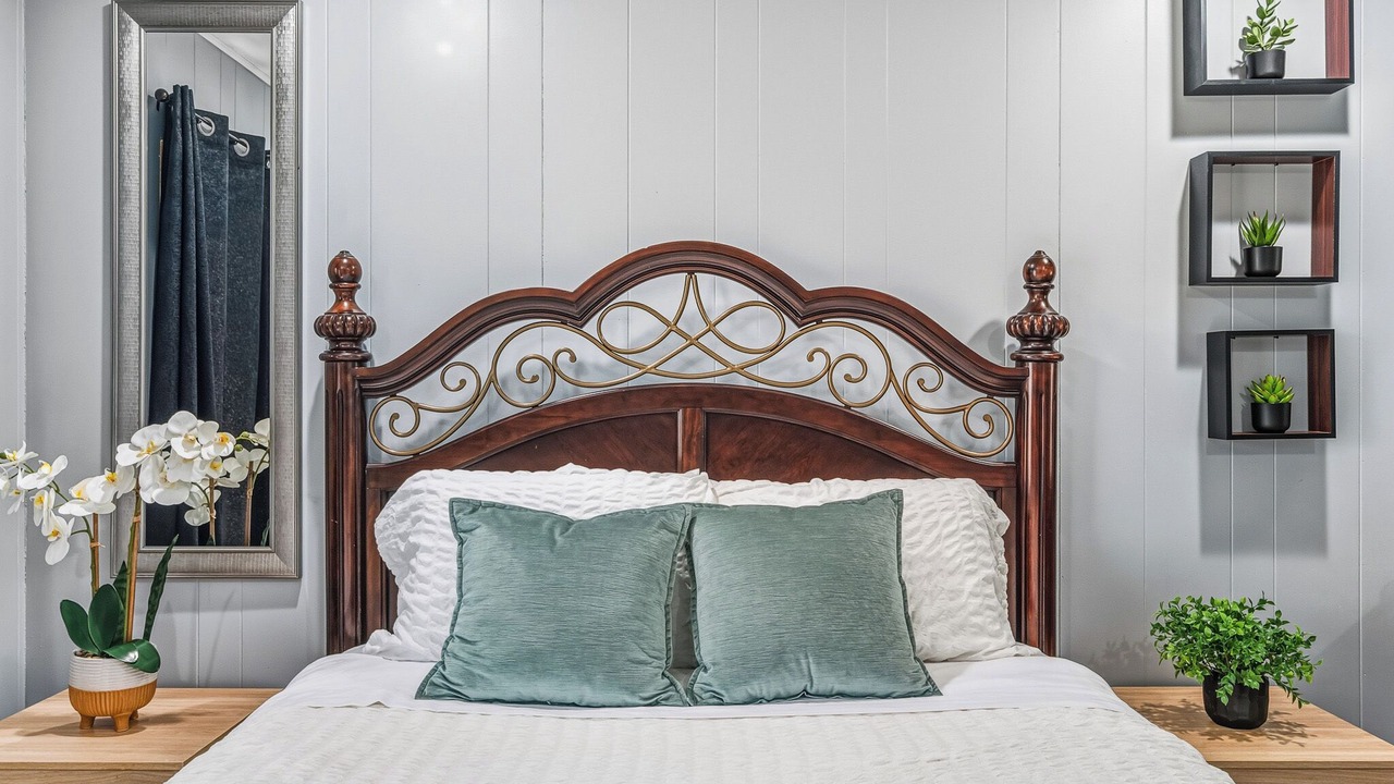 Photo of Bedroom in Burbank