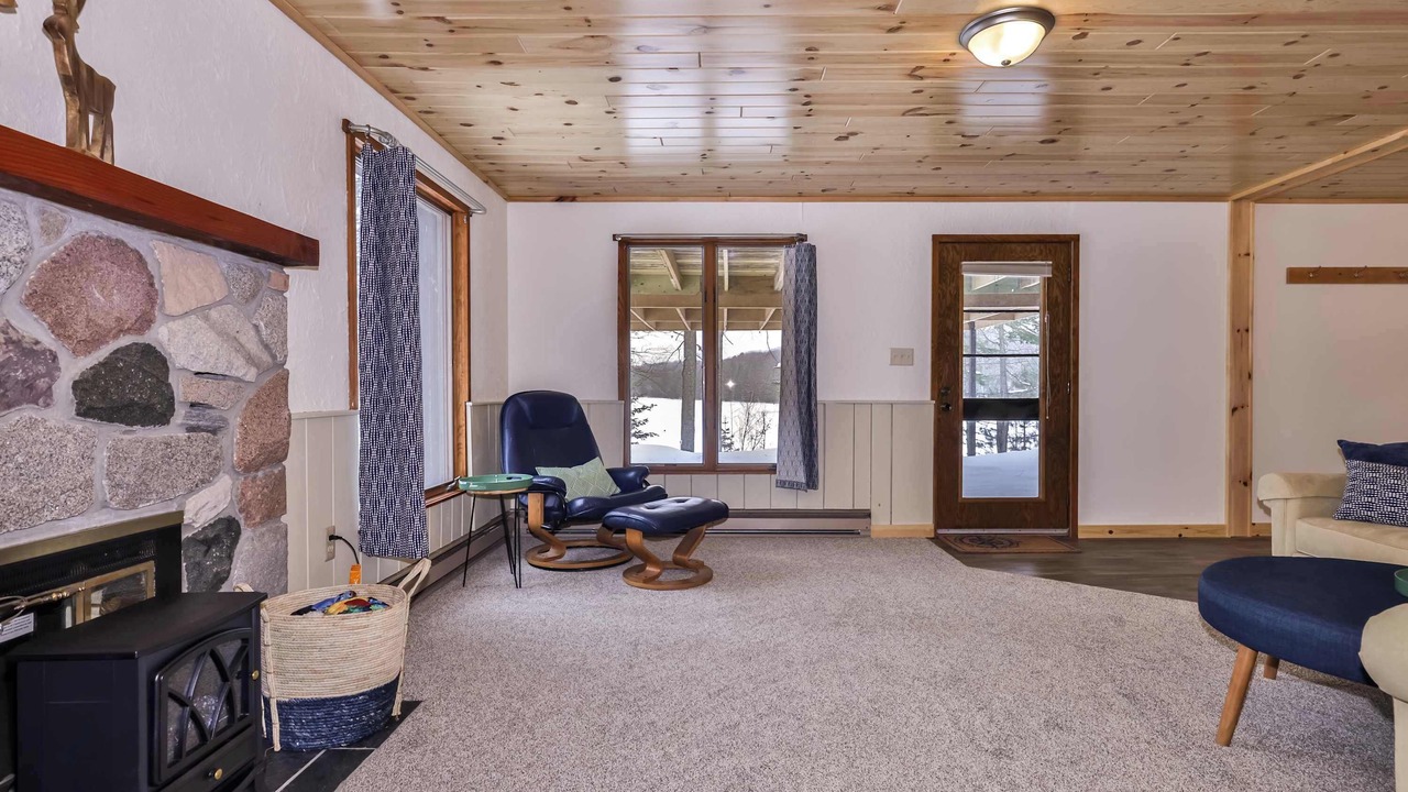 Photo of Bedroom in Boulder Junction