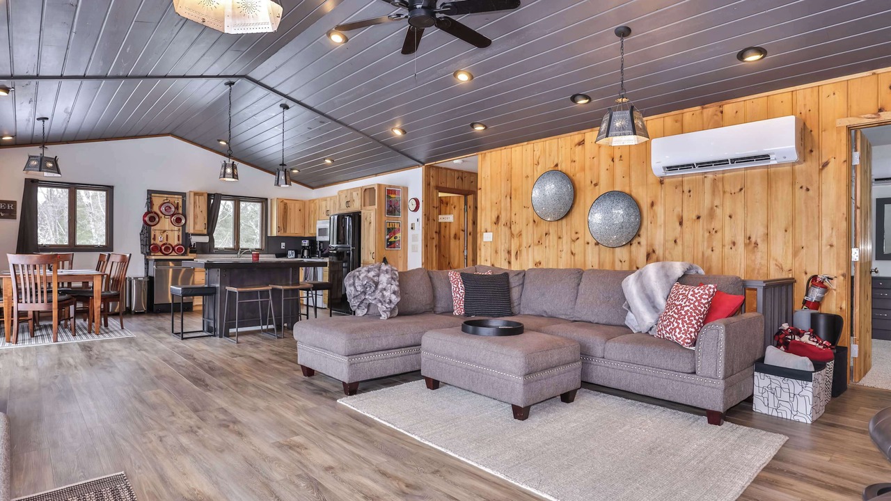 Photo of Bedroom in Boulder Junction