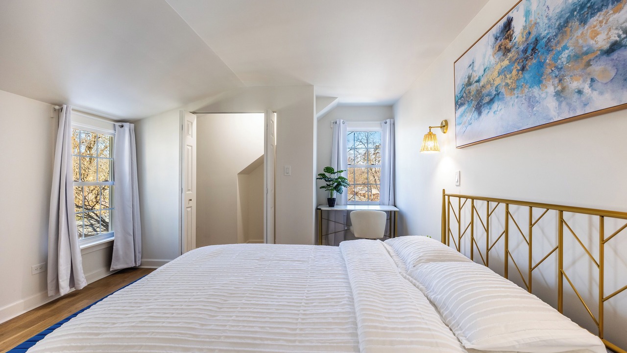 Photo of Bedroom in Highland Park