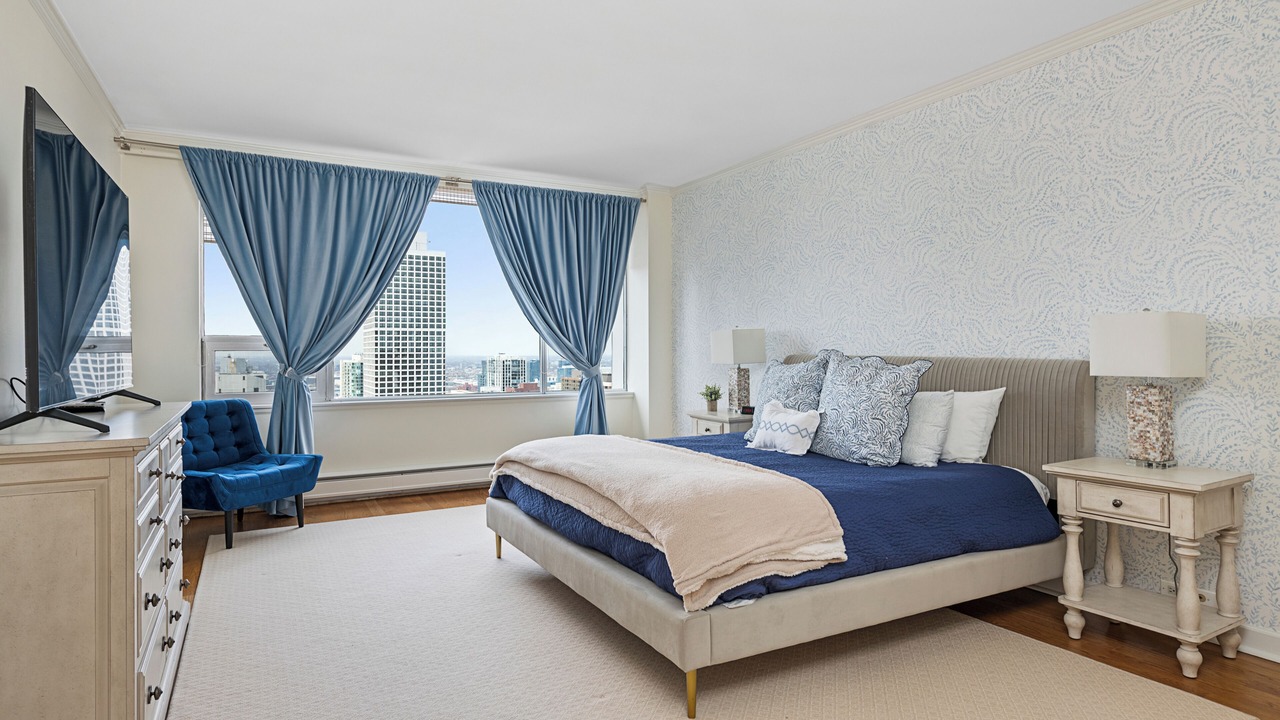 Photo of Bedroom in Downtown Chicago
