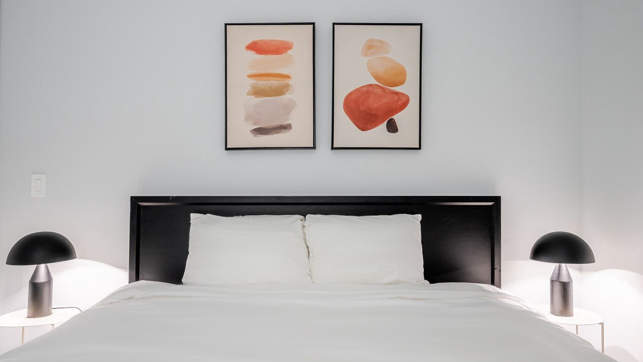 Photo of Bedroom in Downtown Chicago