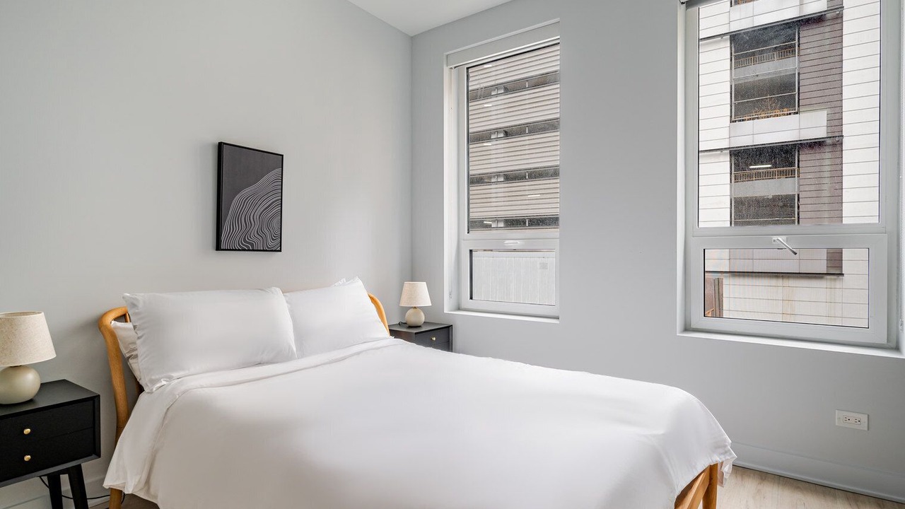 Photo of Bedroom in Downtown Chicago