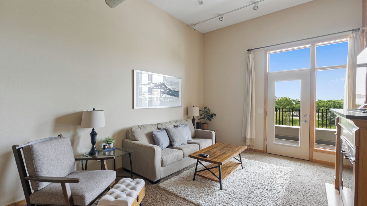 Photo of Livingroom in West Des Moines
