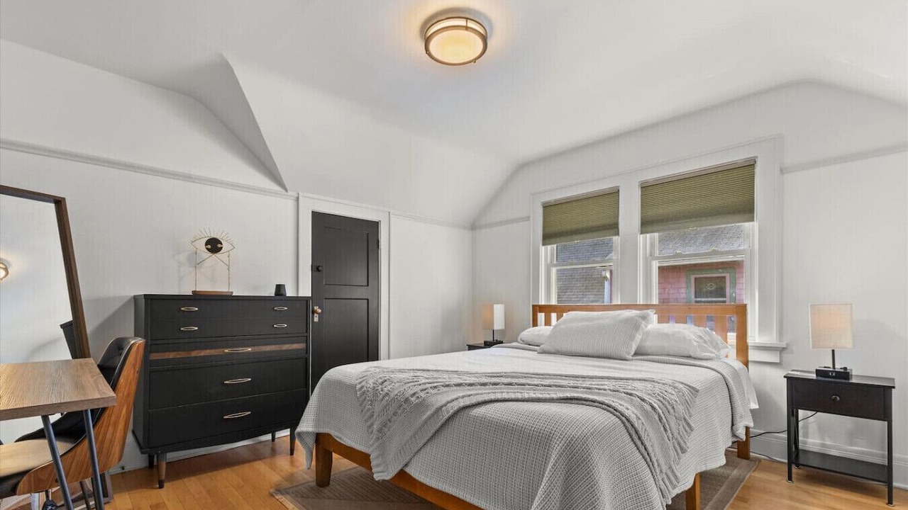 Photo of Bedroom in Milwaukee