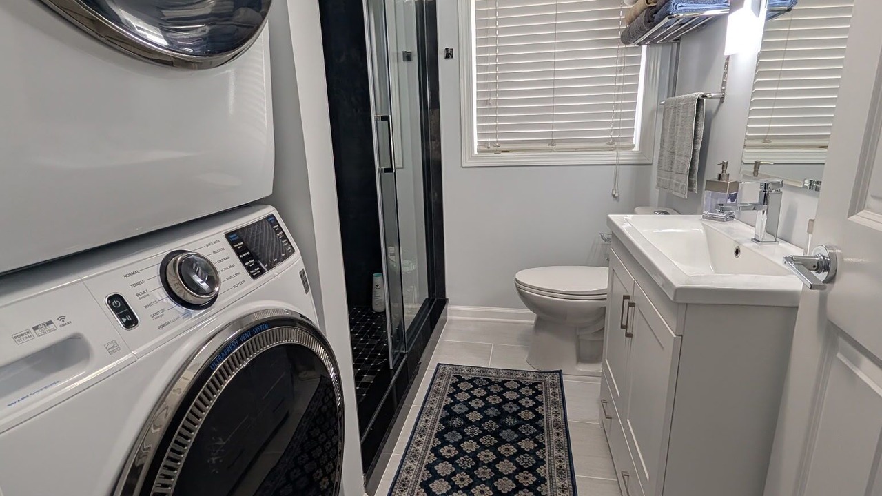 Photo of Bathroom in Franklin Park