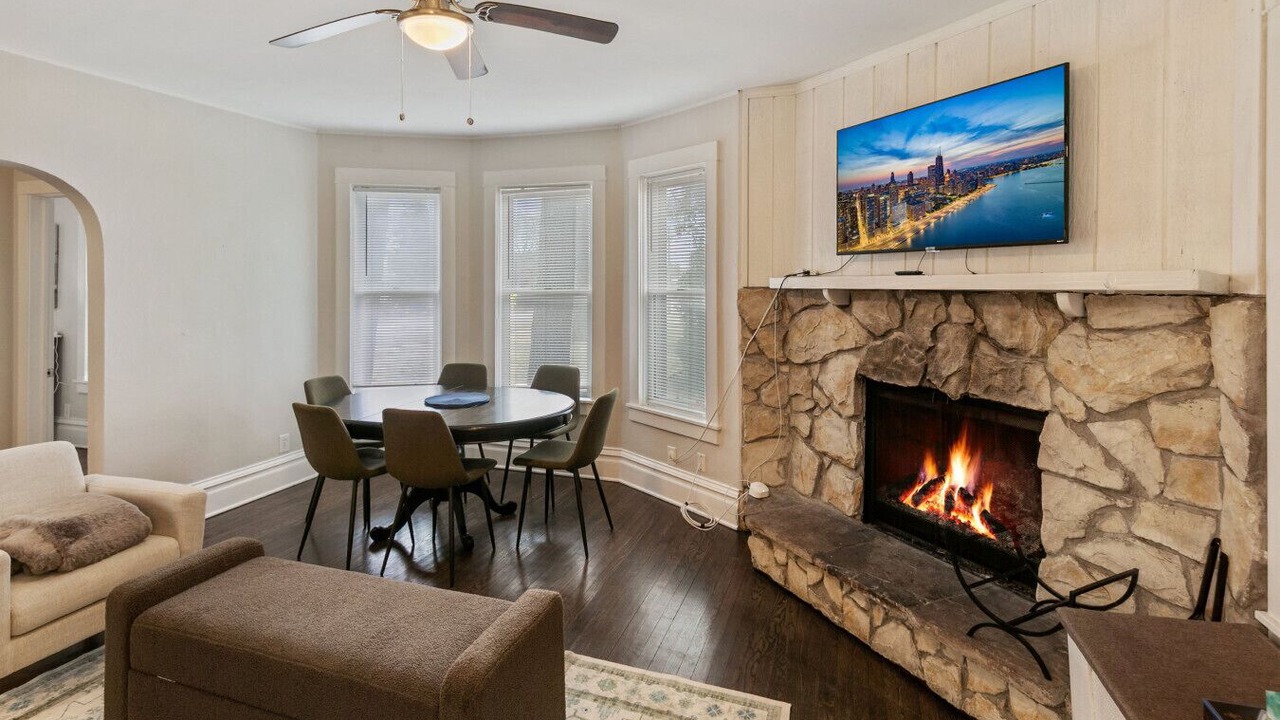 Photo of Livingroom in Libertyville
