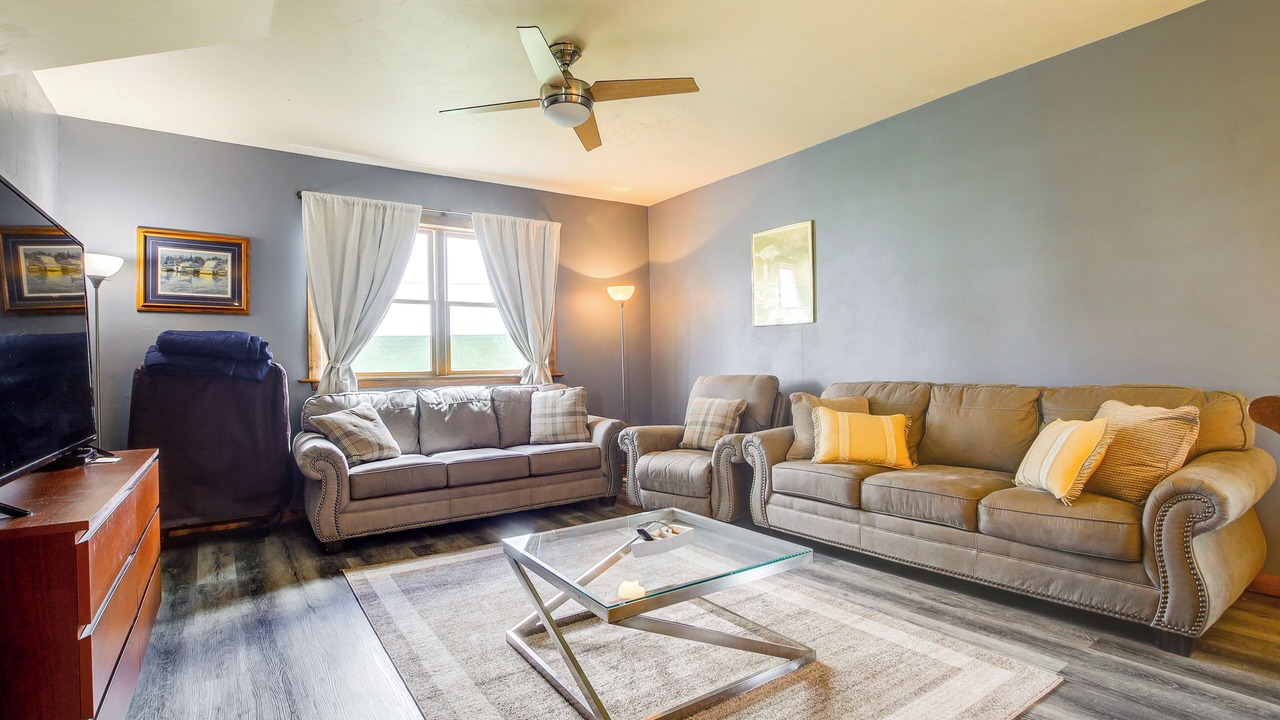 Photo of Livingroom in Algoma
