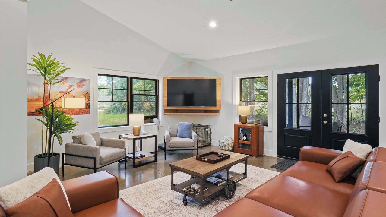 Photo of Livingroom in Cedar