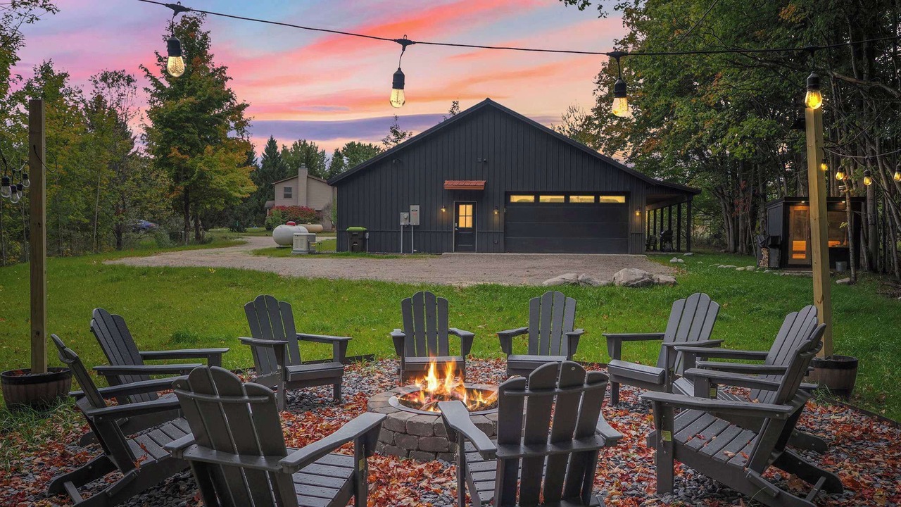Photo of Outdoor in Cedar