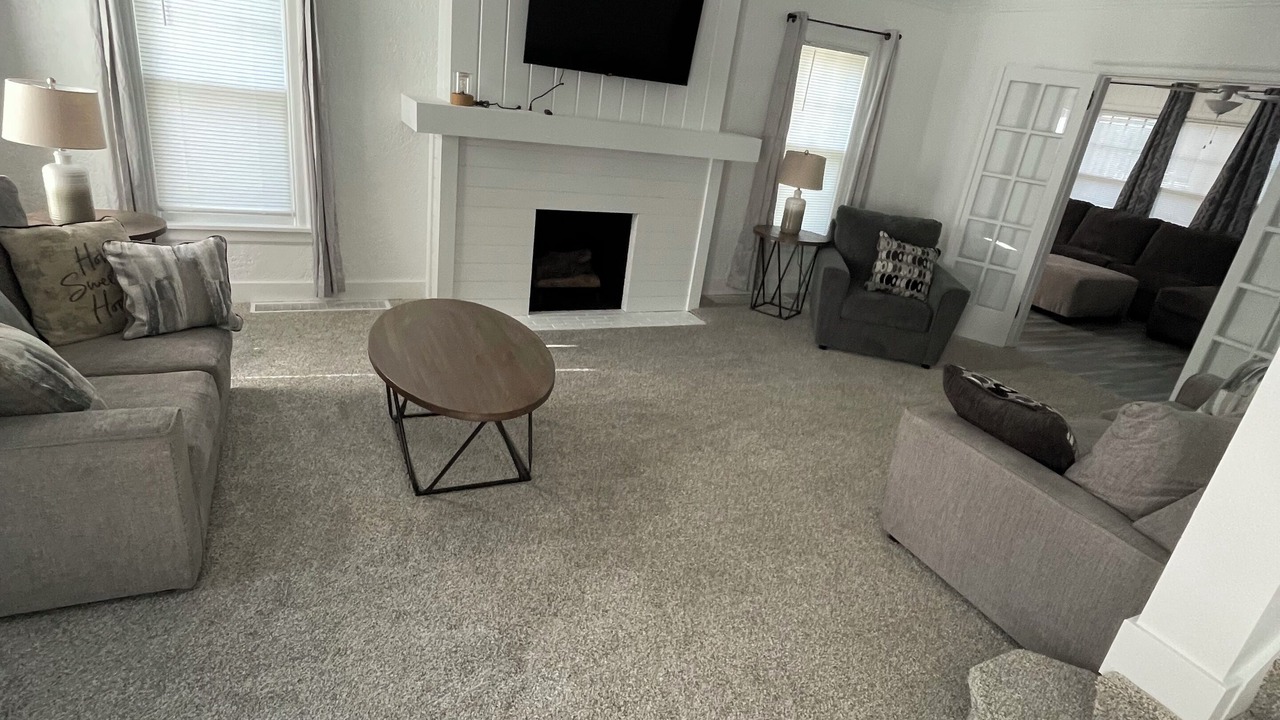 Photo of Livingroom in Carroll