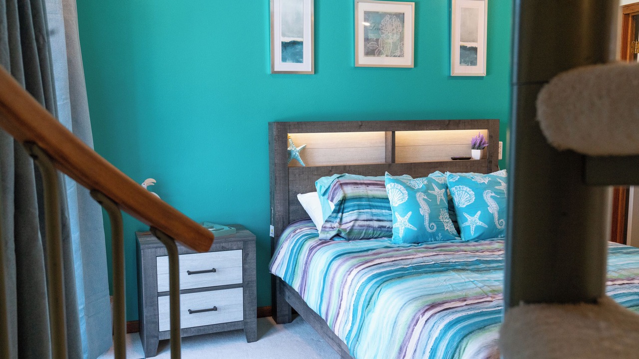 Photo of Bedroom in Windsor Heights