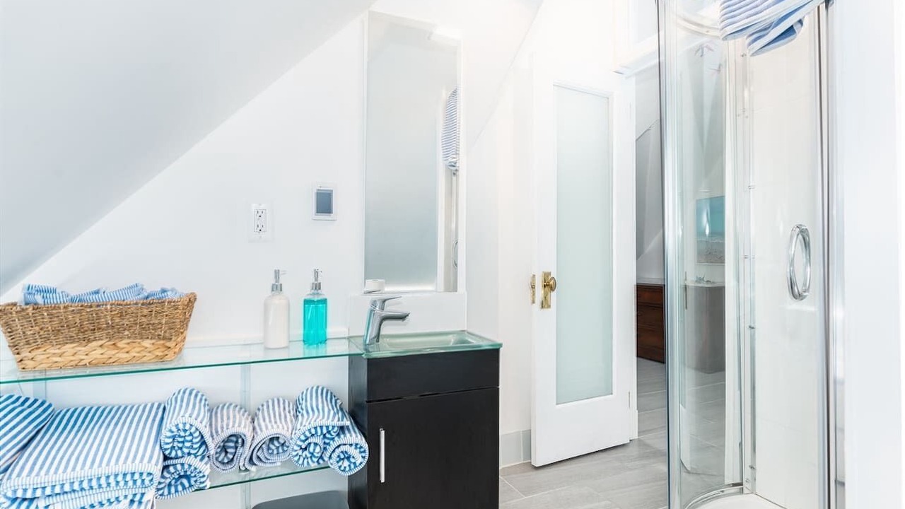 Photo of Bathroom in Evanston