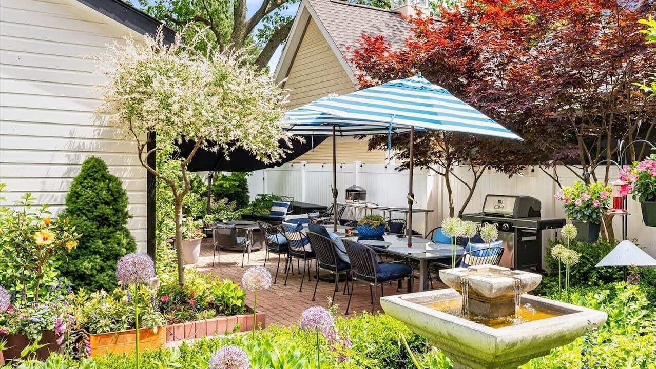 Photo of Outdoor in Evanston