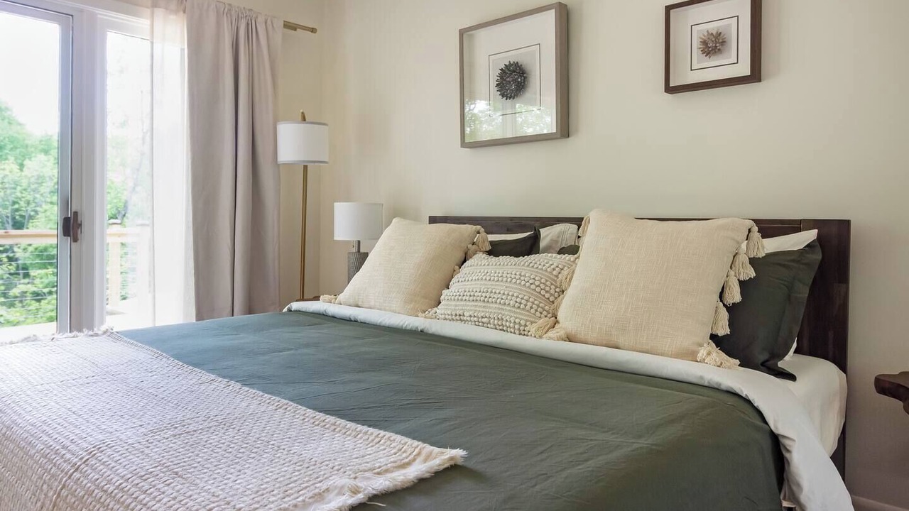 Photo of Bedroom in Douglas