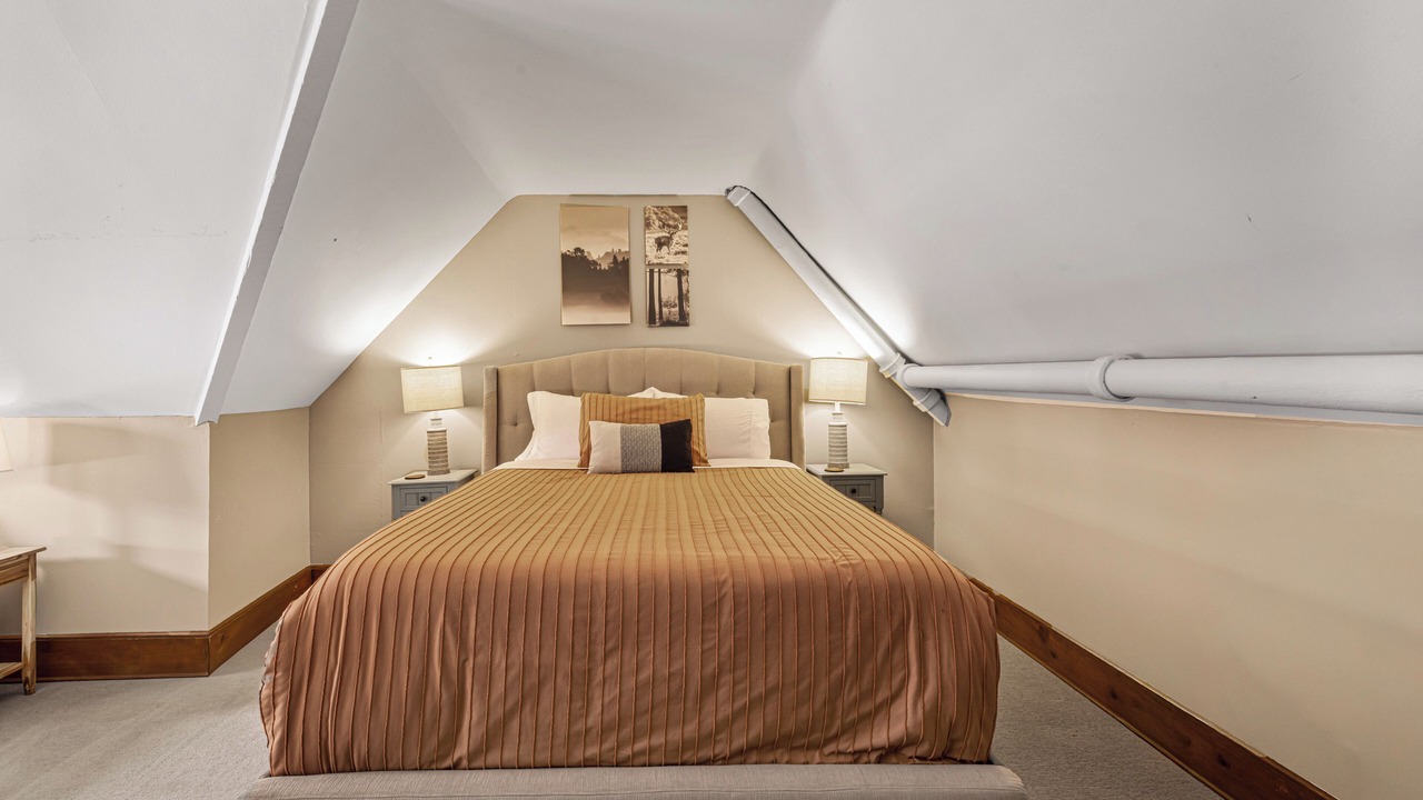 Photo of Bedroom in Lower East Side