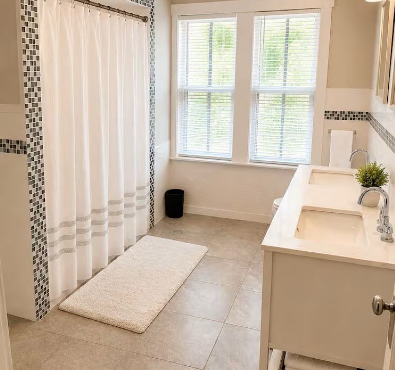 Photo of Bathroom in McHenry