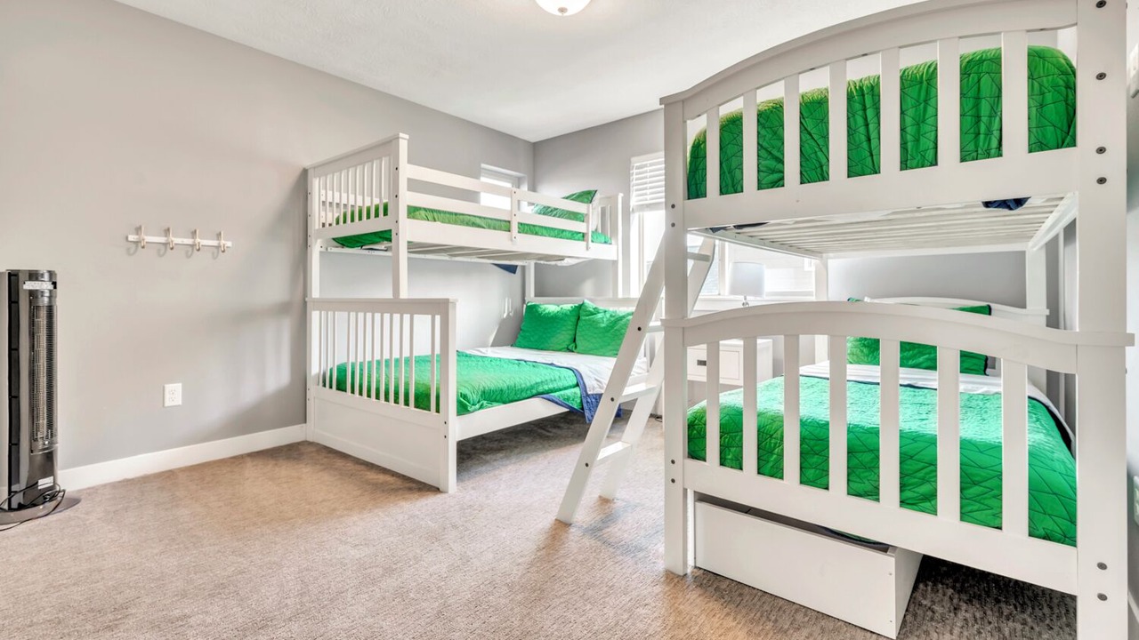 Photo of Bedroom in Arnolds Park