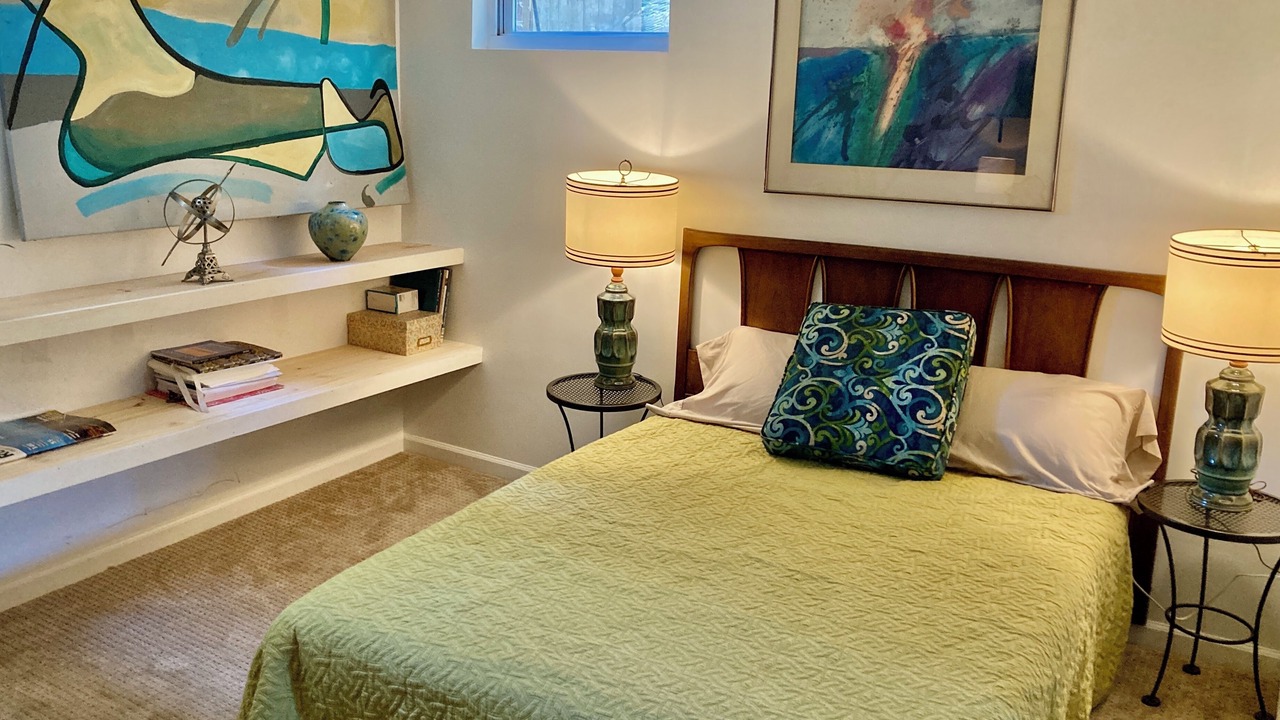 Photo of Bedroom in Wilmette
