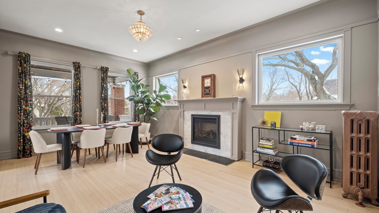 Photo of Bedroom in Rogers Park